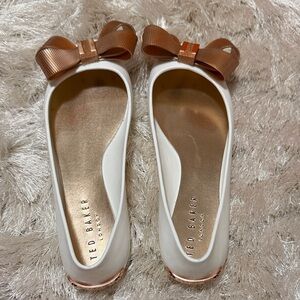 Ted Baker White Flats with Tan Bow